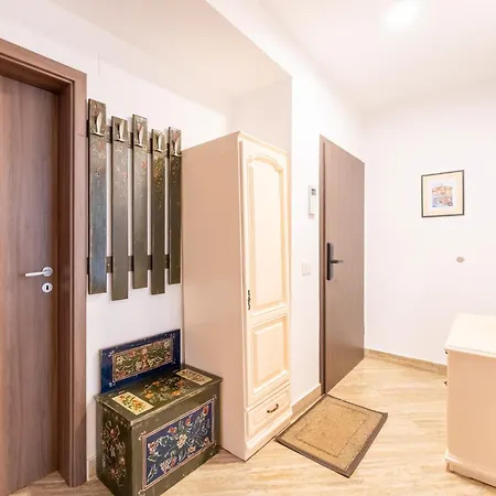 Apartamento Mohost Chill Garden - Peaceful 2br Mountain *