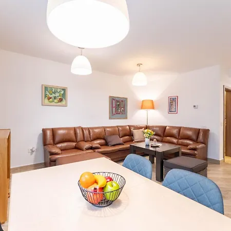 Mohost Chill Garden - Peaceful 2br Mountain Apartamento